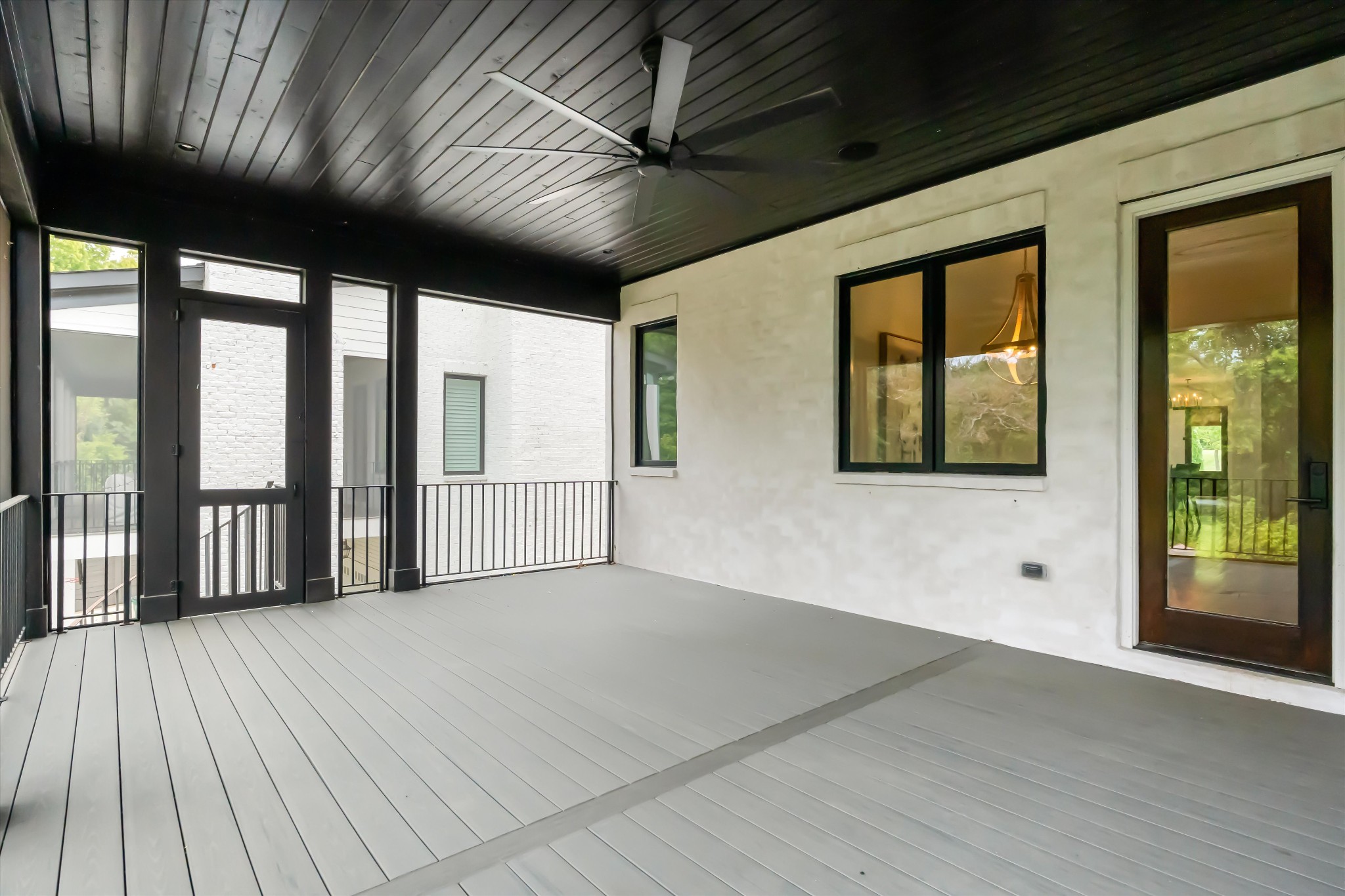1510 Tyne Blvd
