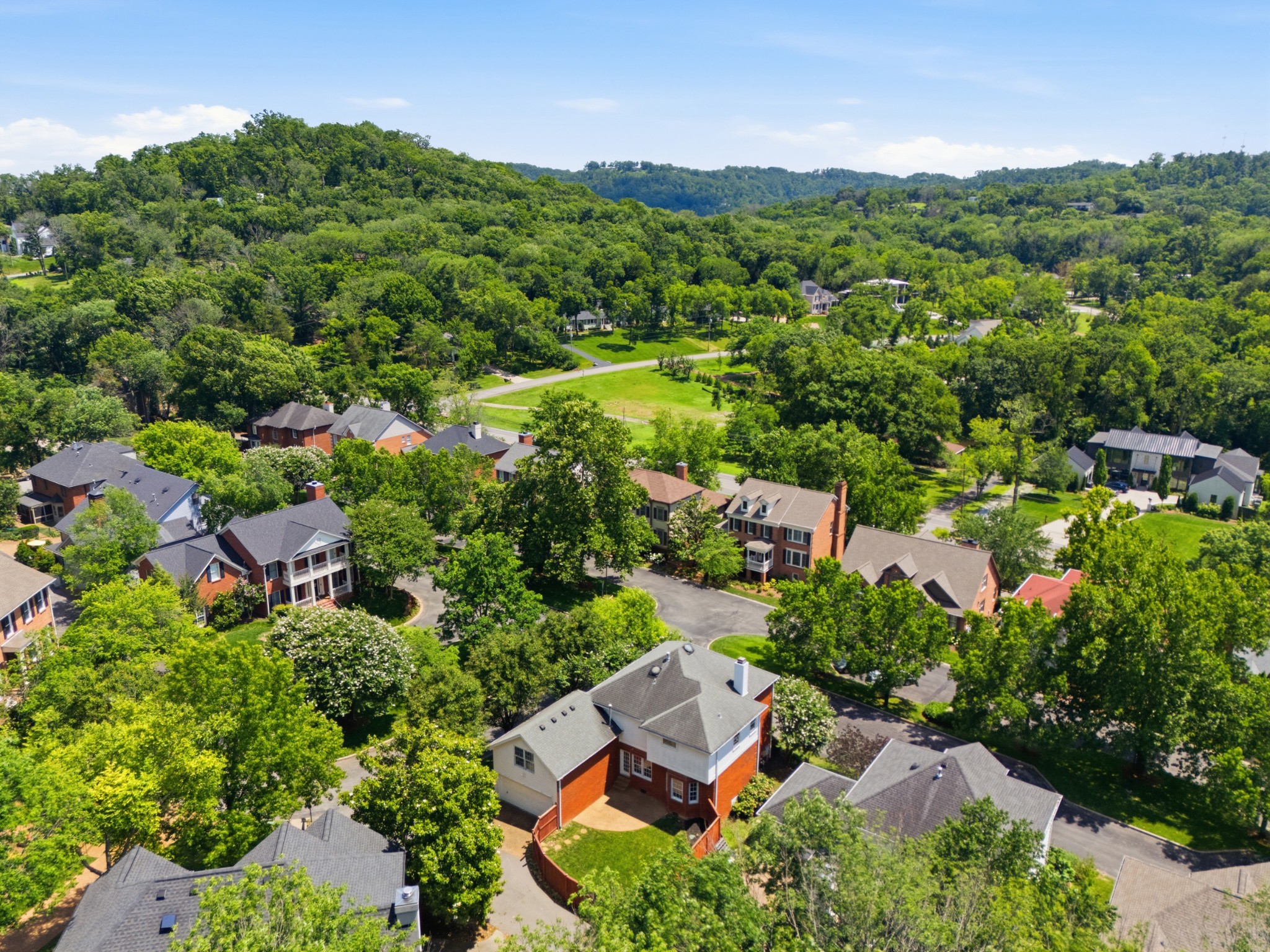 72 Ravenwood Hills Cir