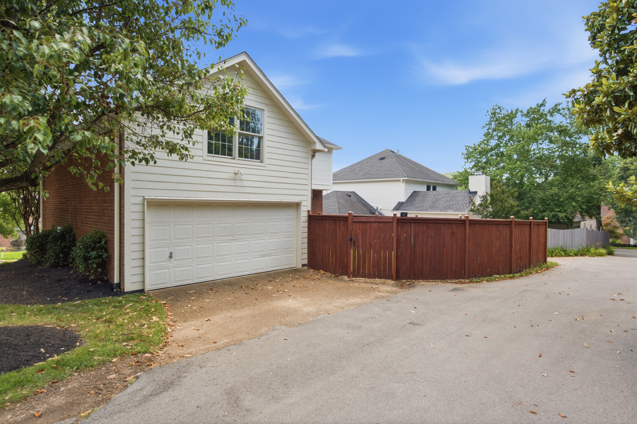 72 Ravenwood Hills Cir
