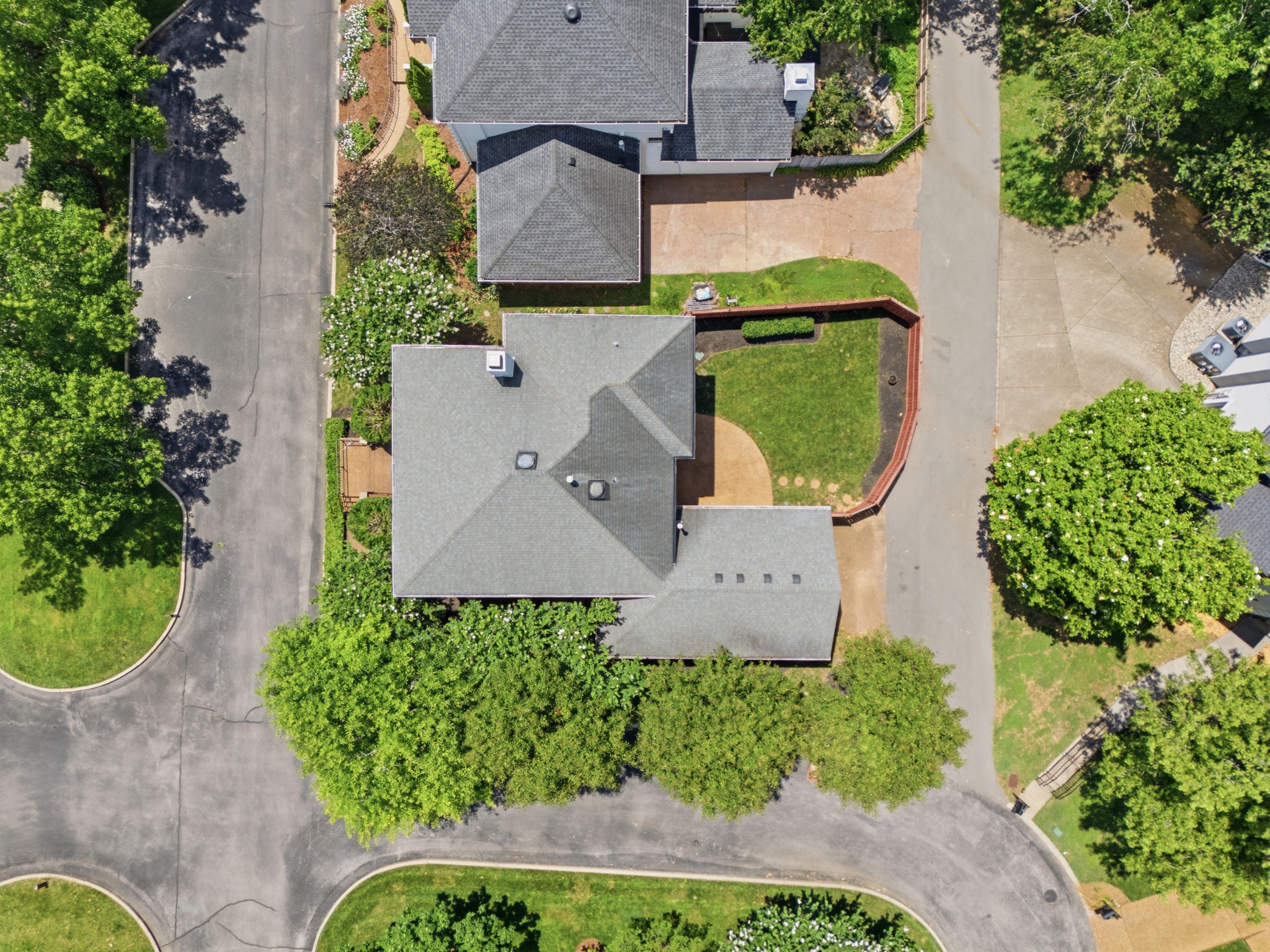 72 Ravenwood Hills Cir