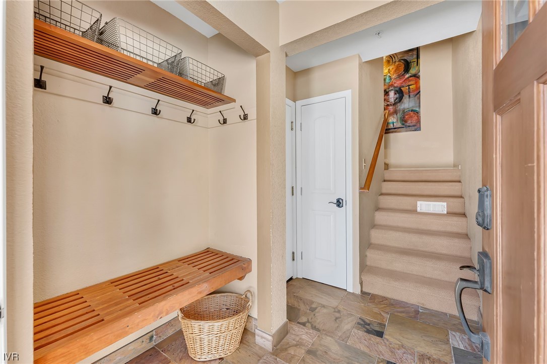 400 Fairview Boulevard 101