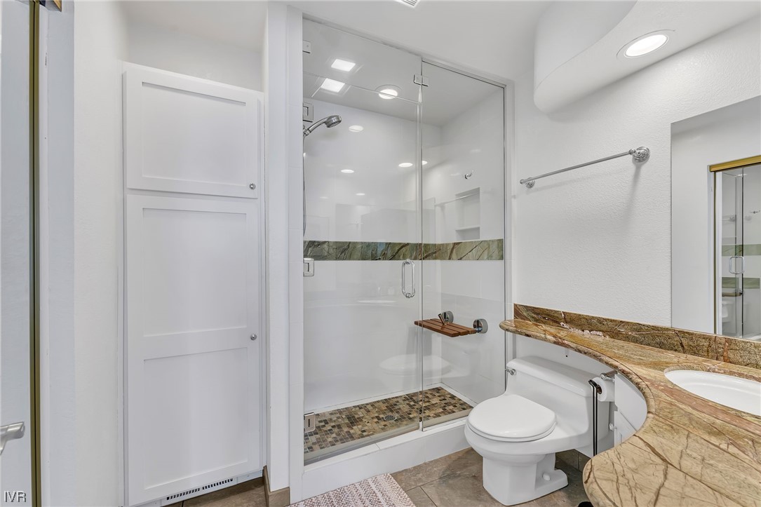 400 Fairview Boulevard 101