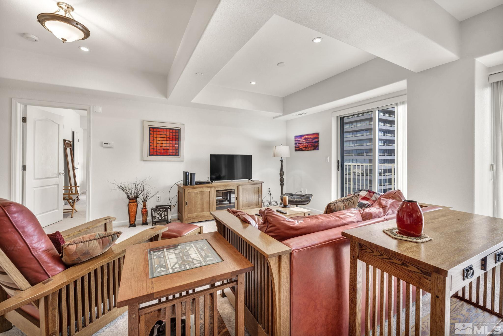 200 W 2nd Street 1207