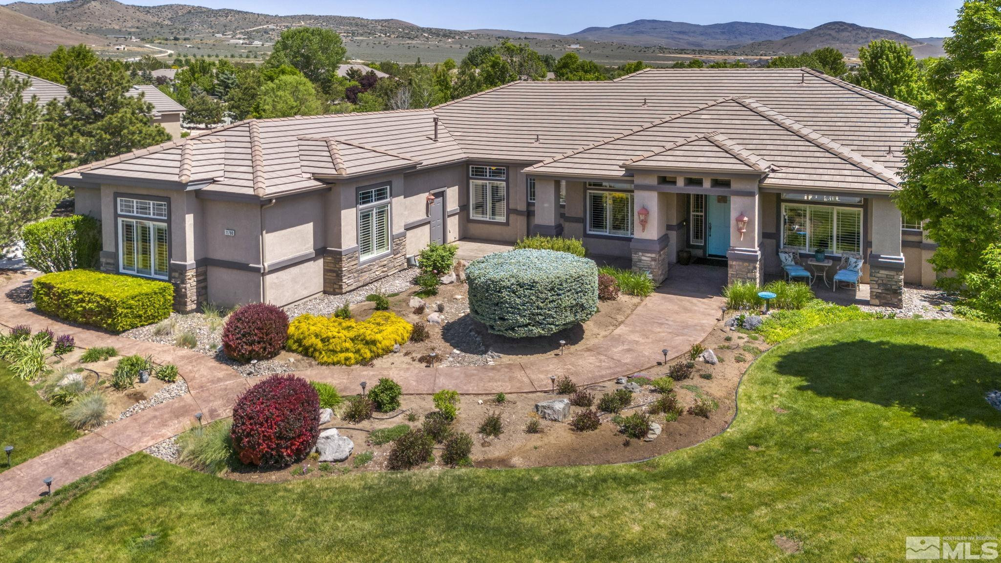 11780 Canyon Dawn