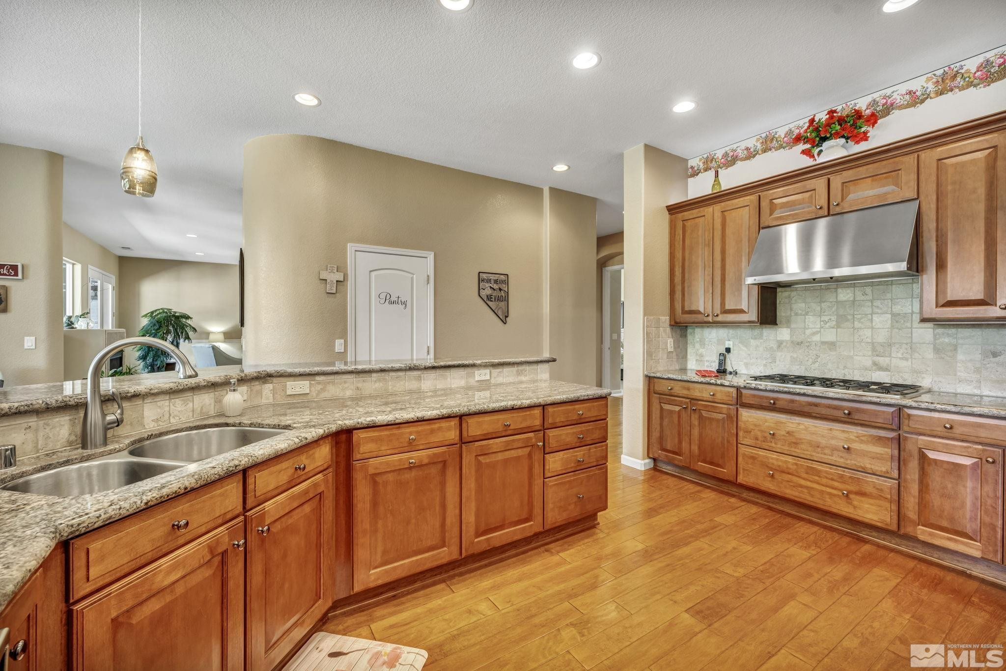 11780 Canyon Dawn