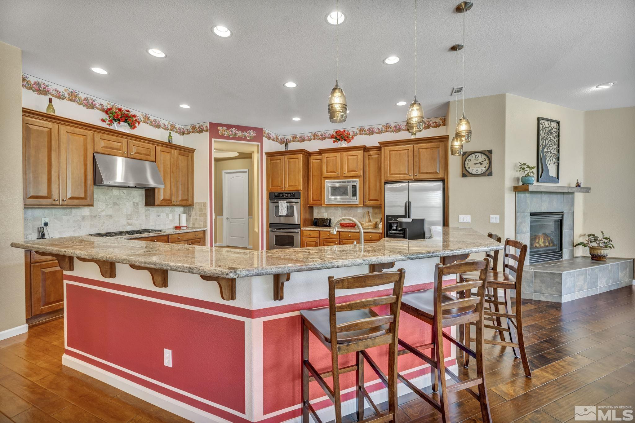 11780 Canyon Dawn
