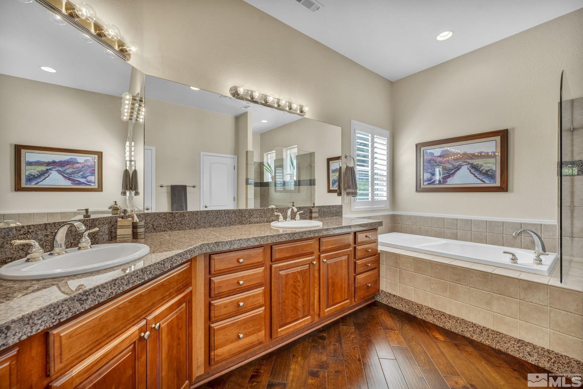 11780 Canyon Dawn