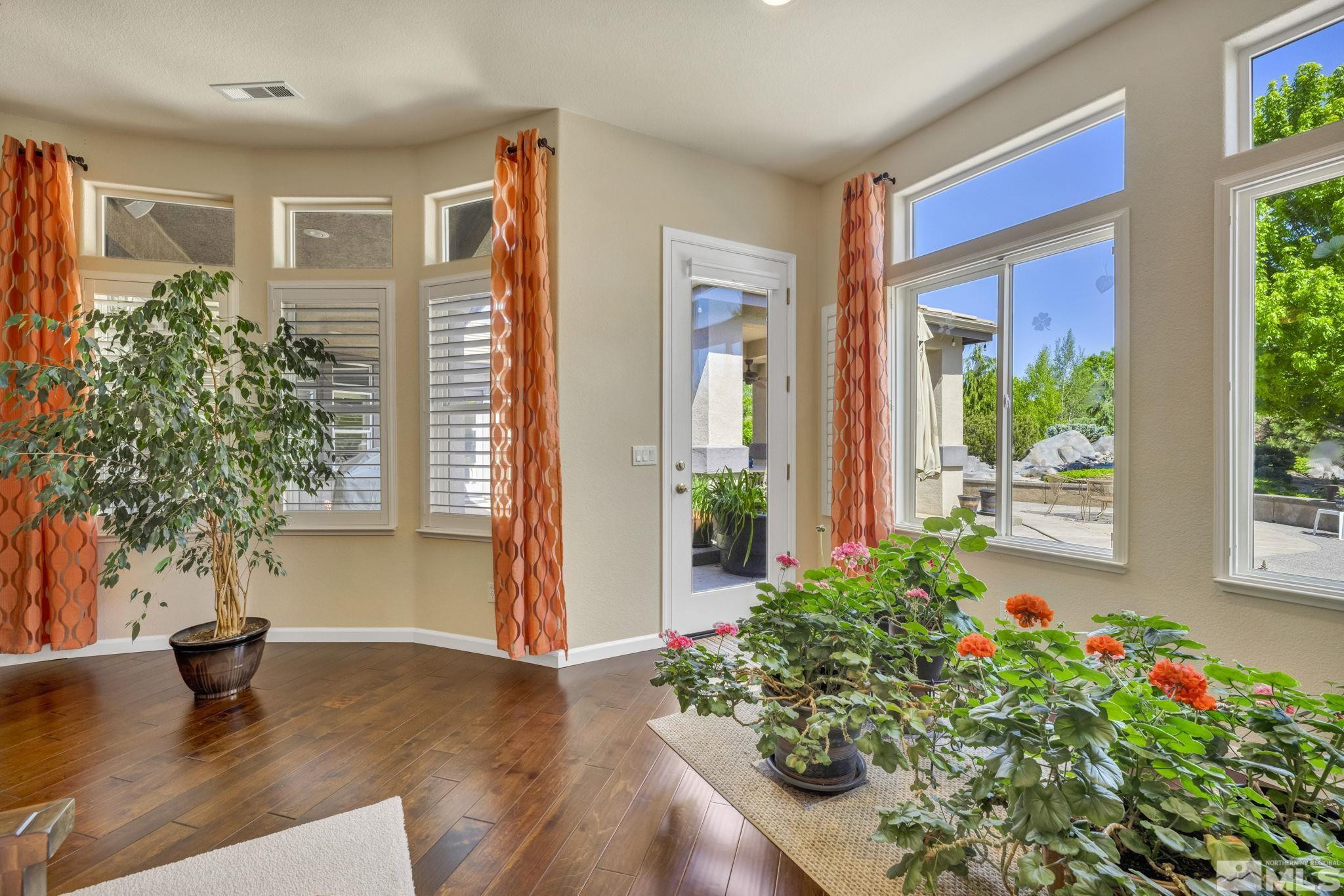 11780 Canyon Dawn