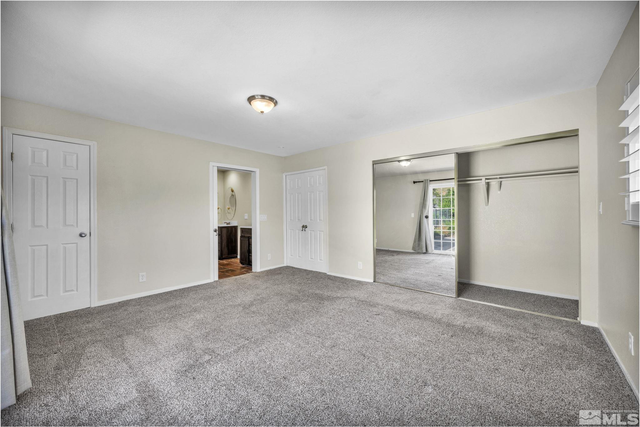 25 Sunbeam Court