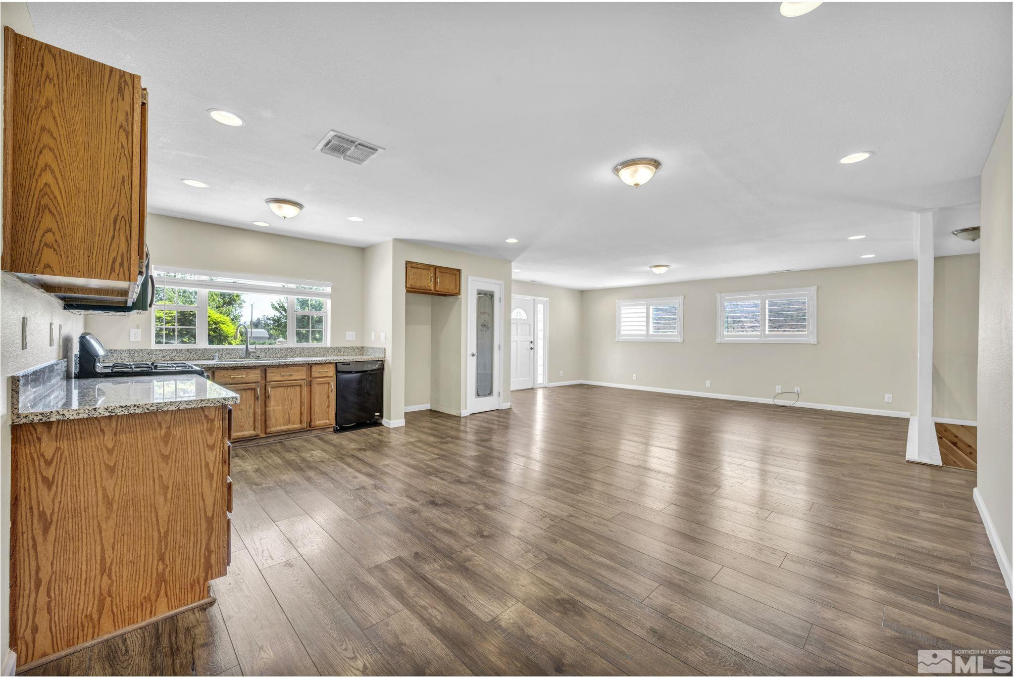 25 Sunbeam Court