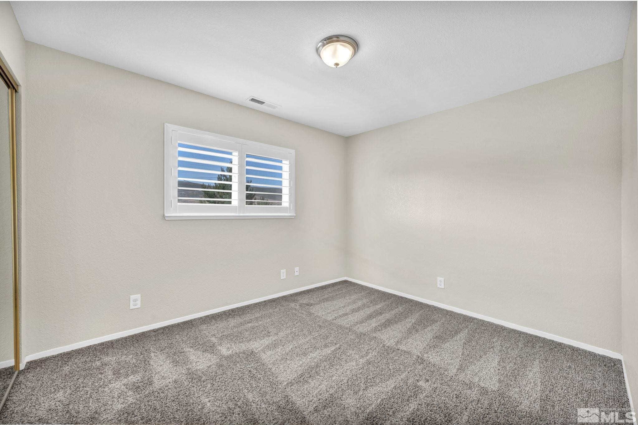 25 Sunbeam Court