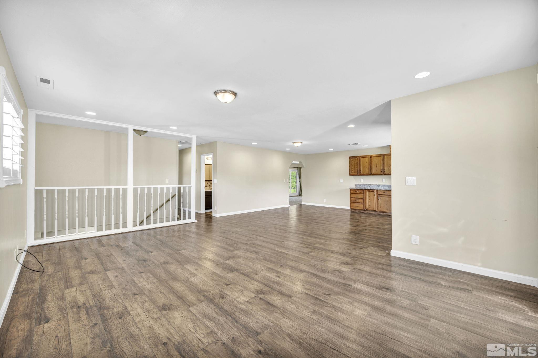 25 Sunbeam Court