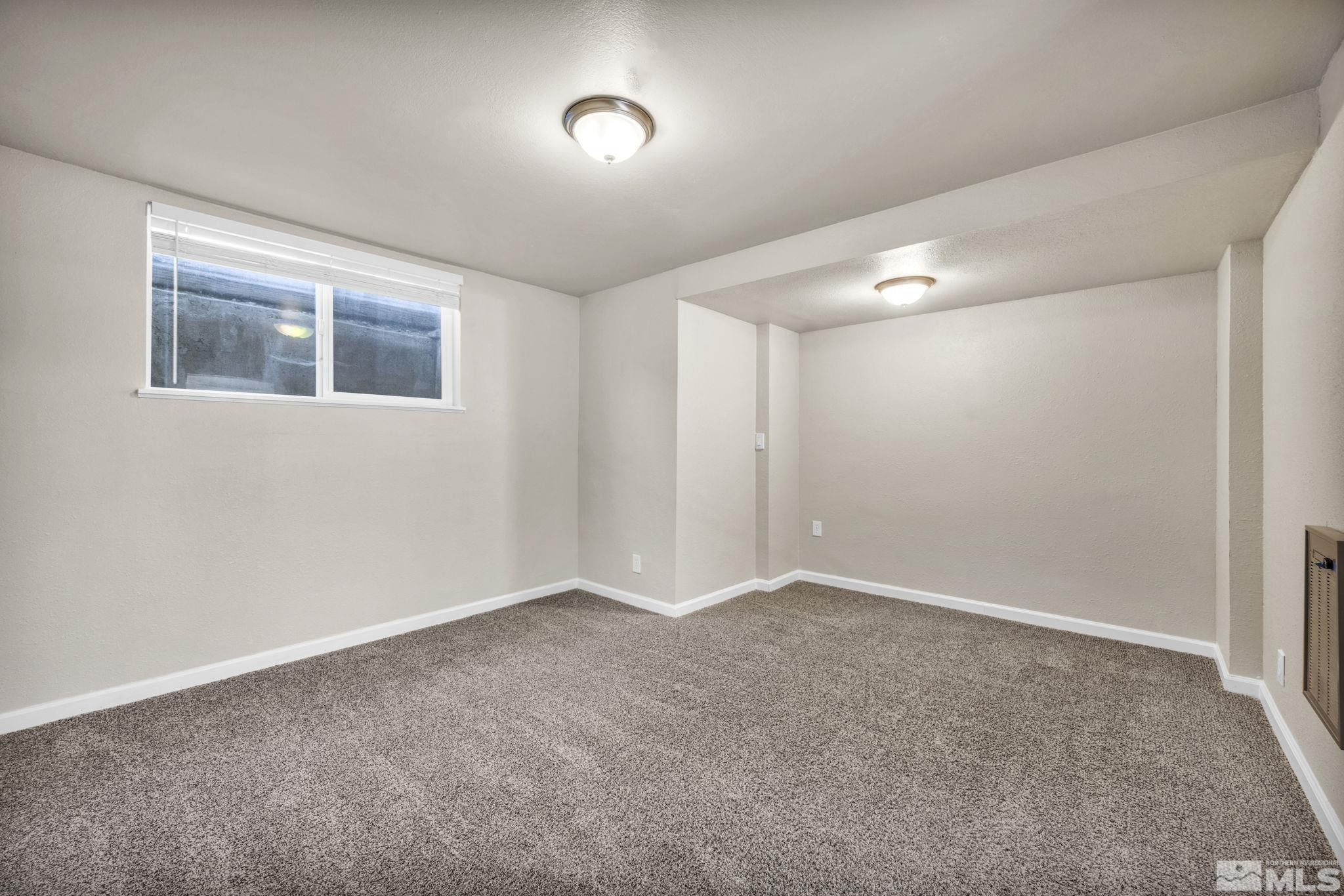 25 Sunbeam Court