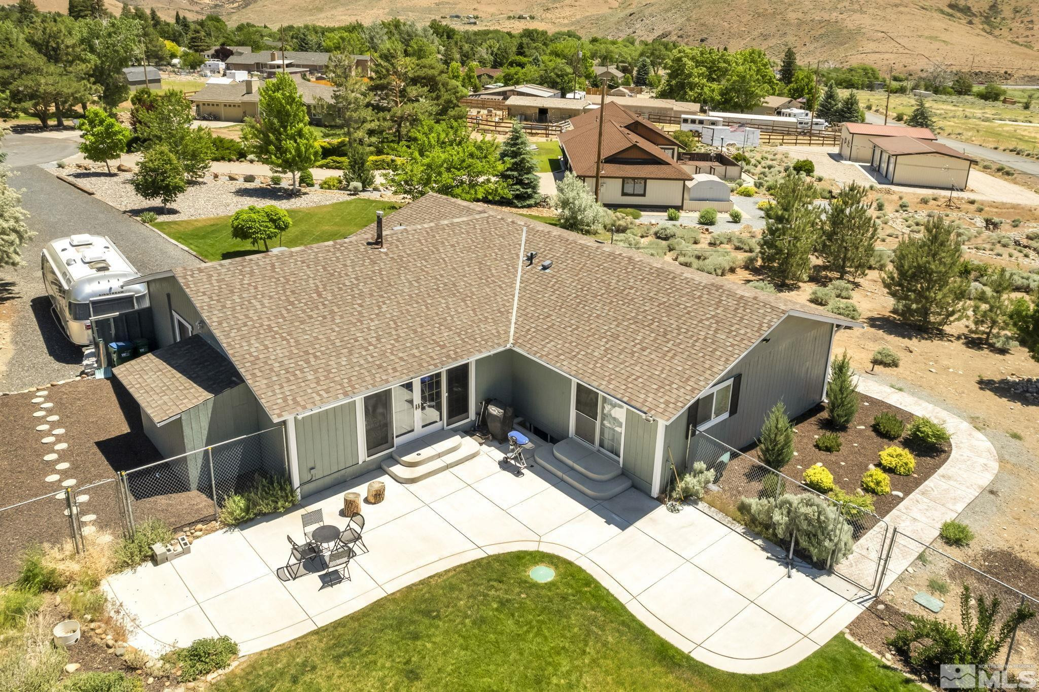 25 Sunbeam Court