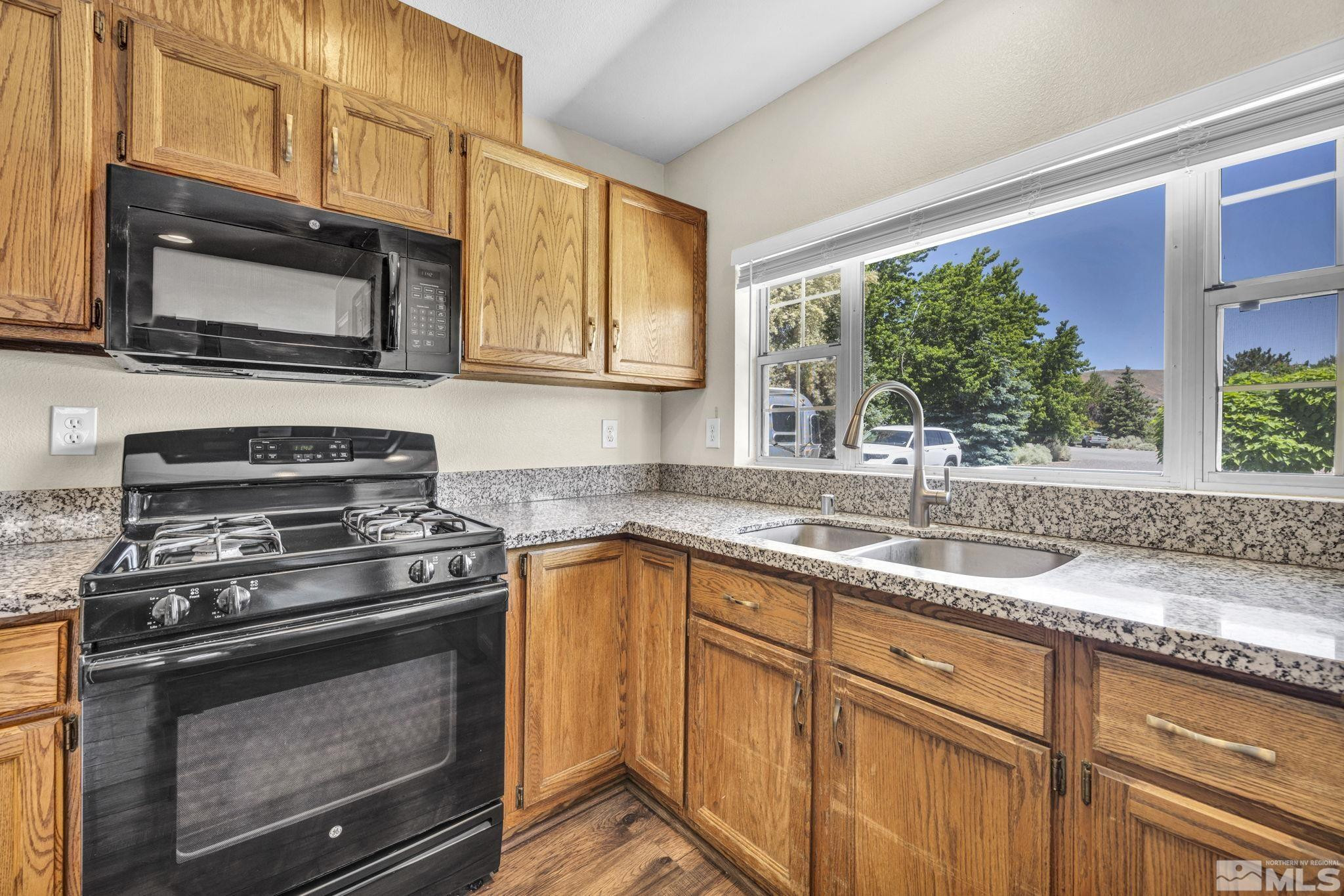 25 Sunbeam Court