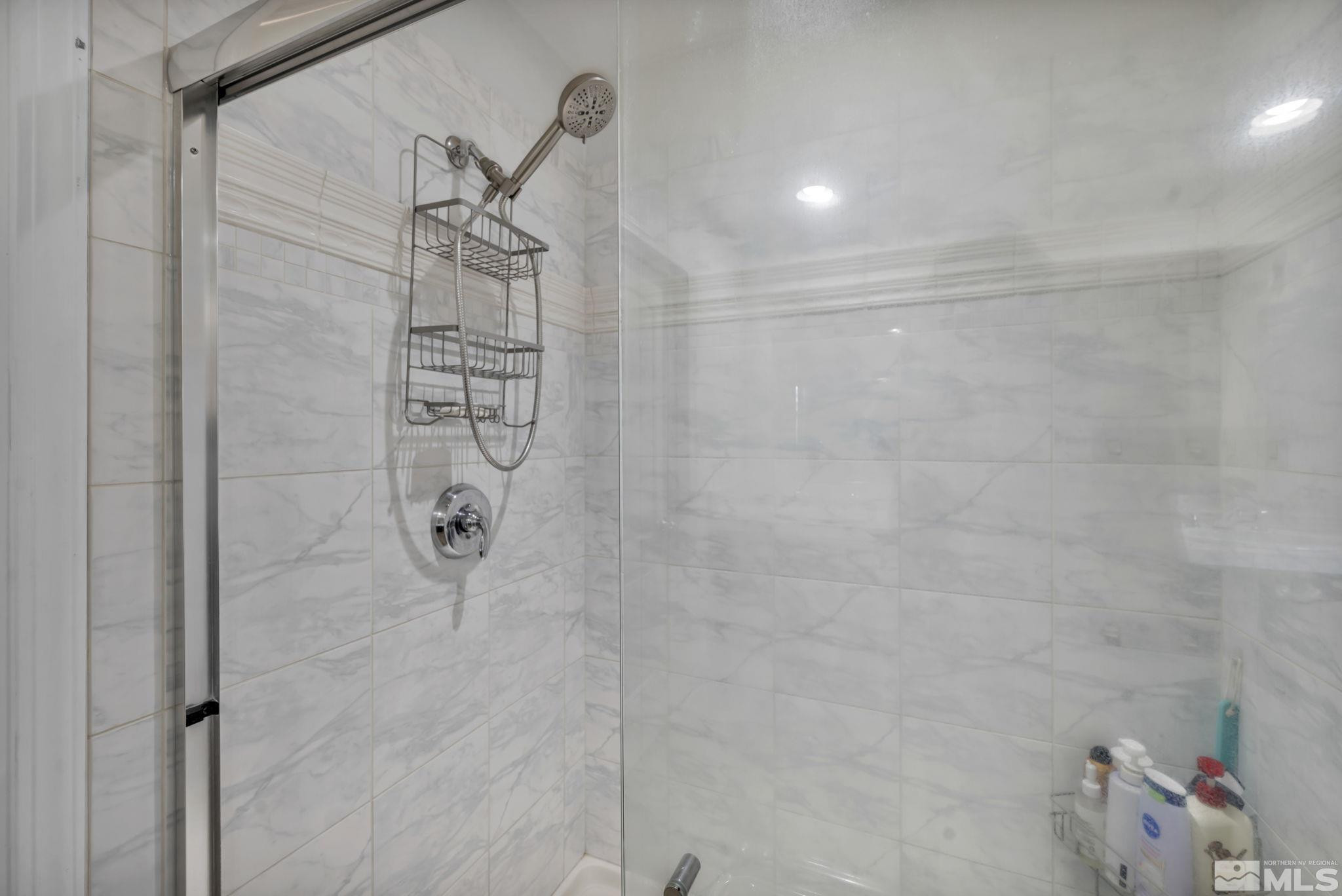 10895 Serratina Drive