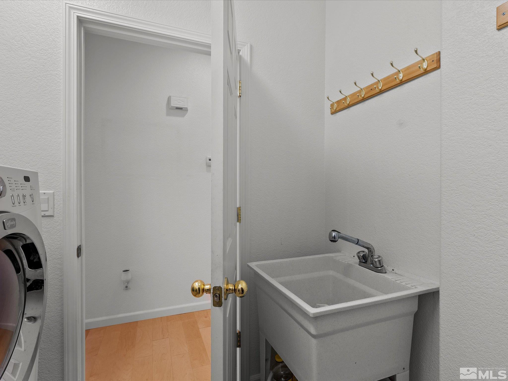 9290 Jack Hammer Drive