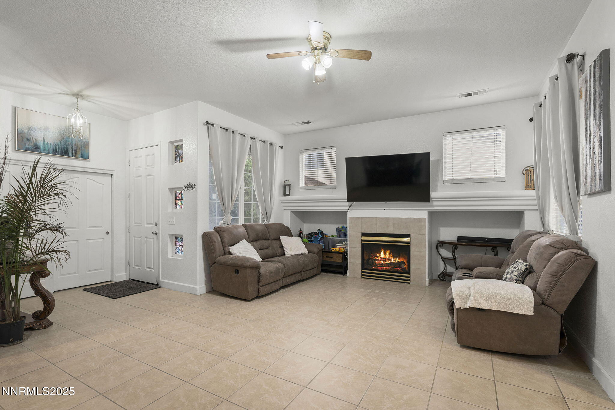 2756 Table Rock Drive