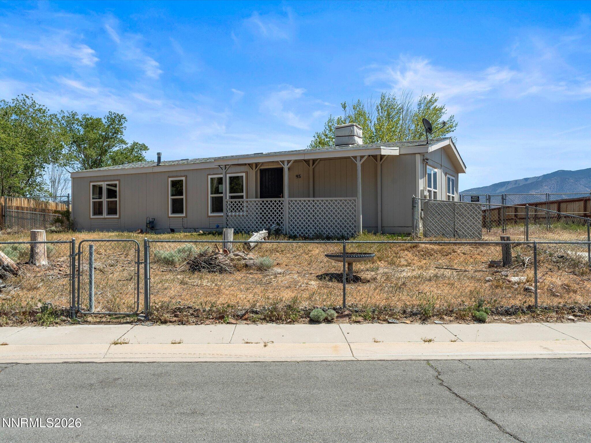 95 Rose Peak Road