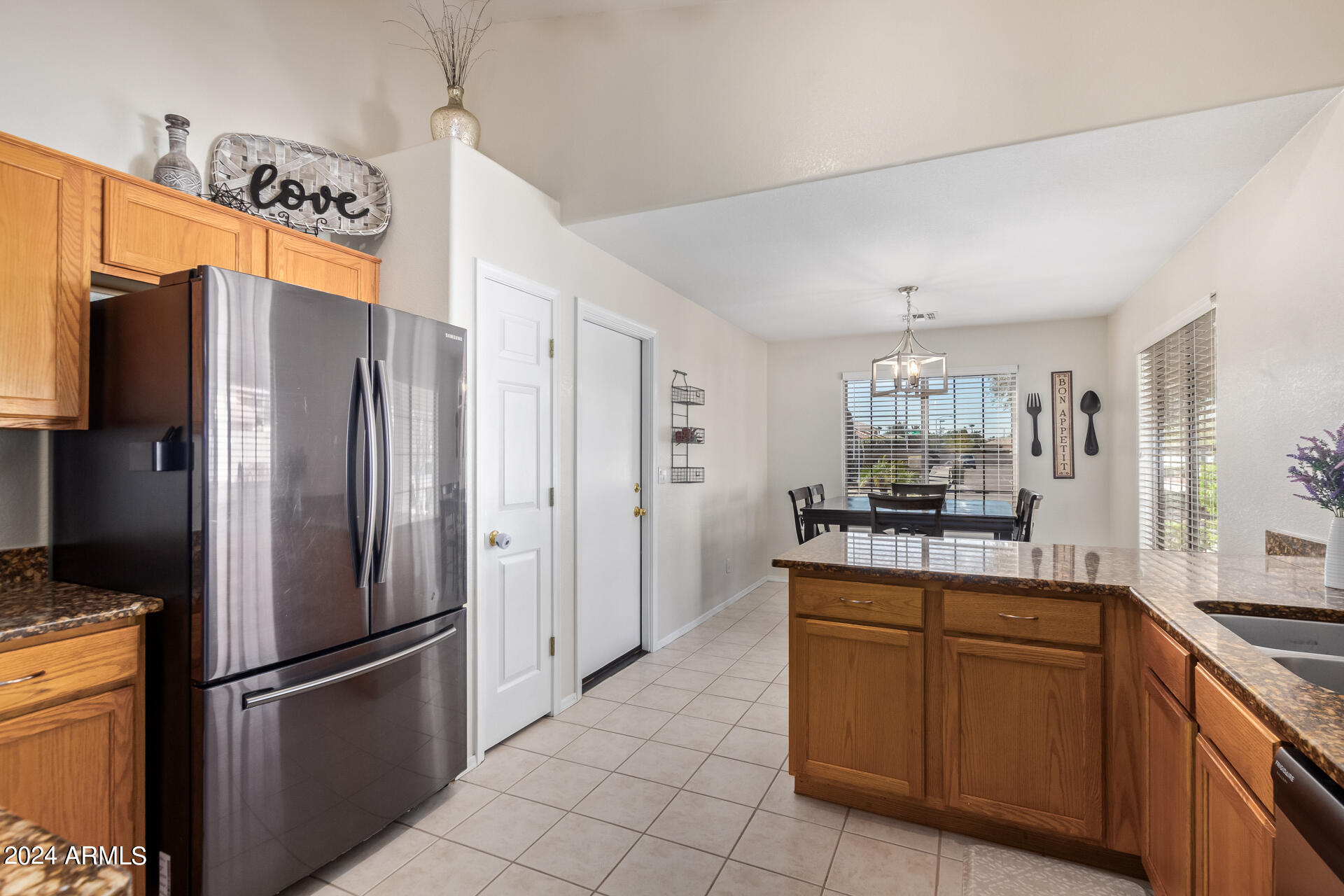 10419 N 58TH Drive