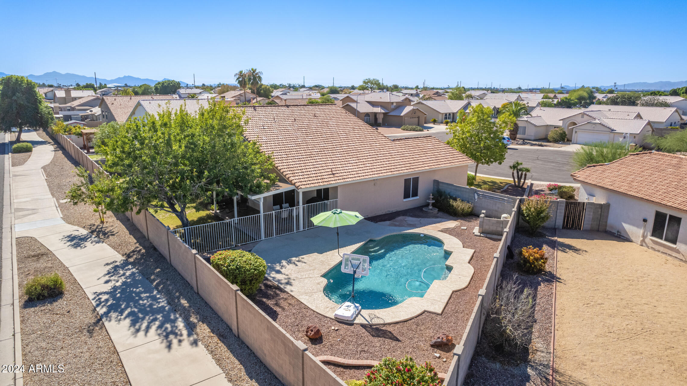 12535 N 87TH Drive