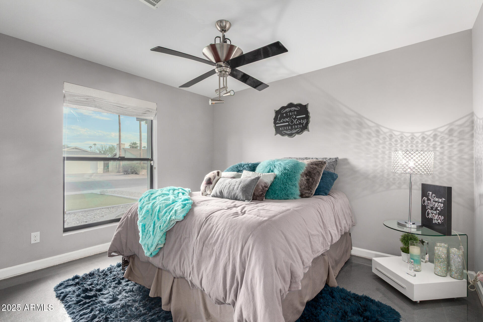 5920 E GELDING Drive