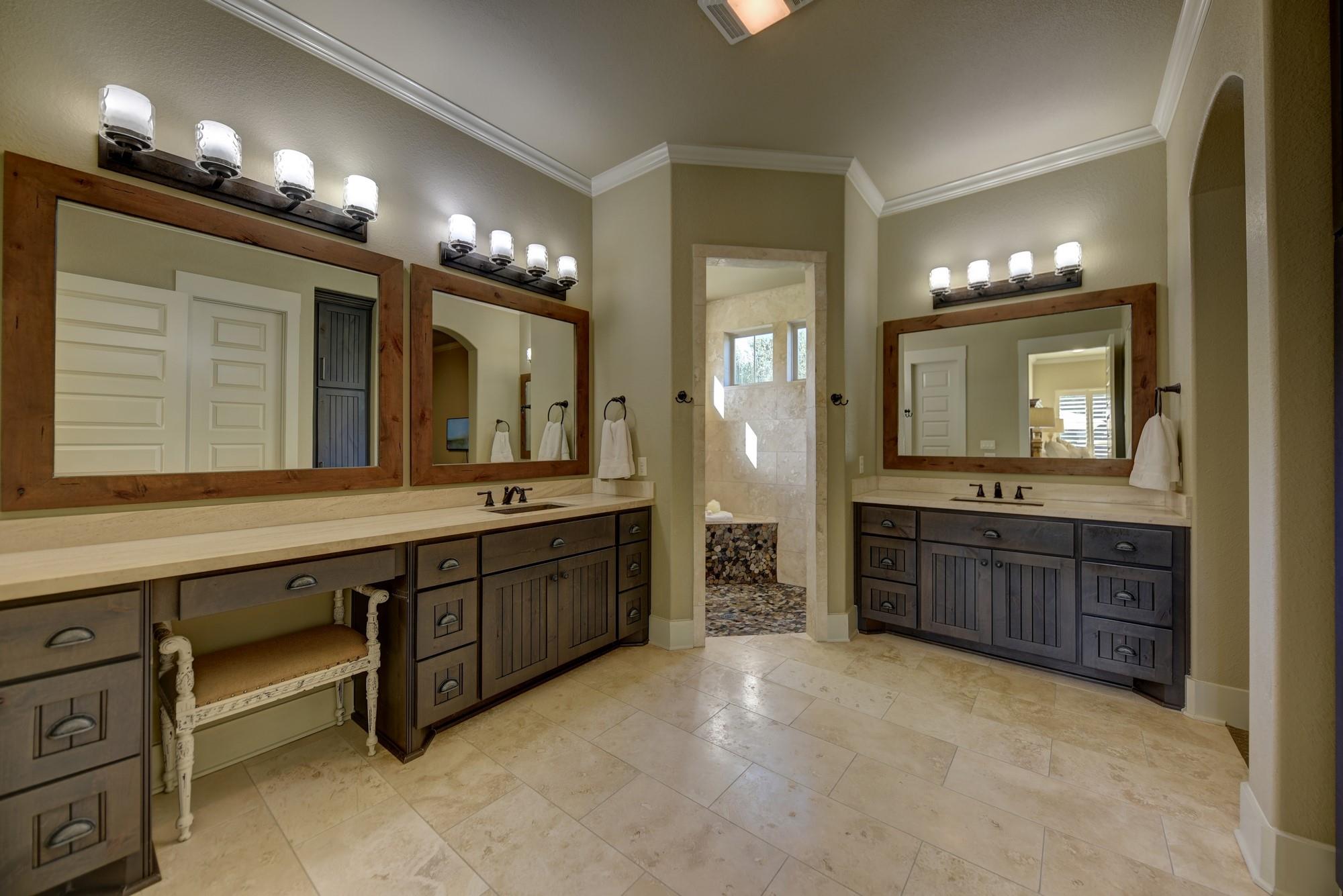 39577 Mesquite Dr
