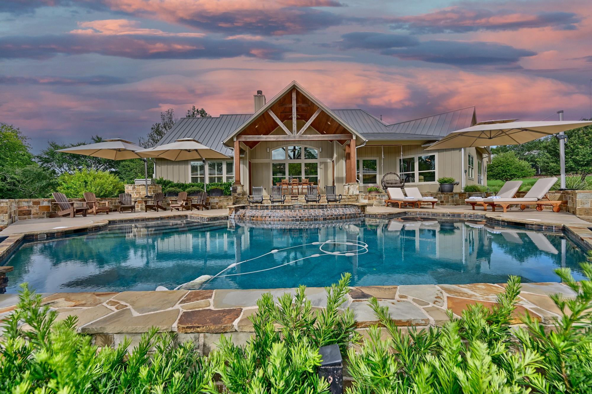 39577 Mesquite Dr