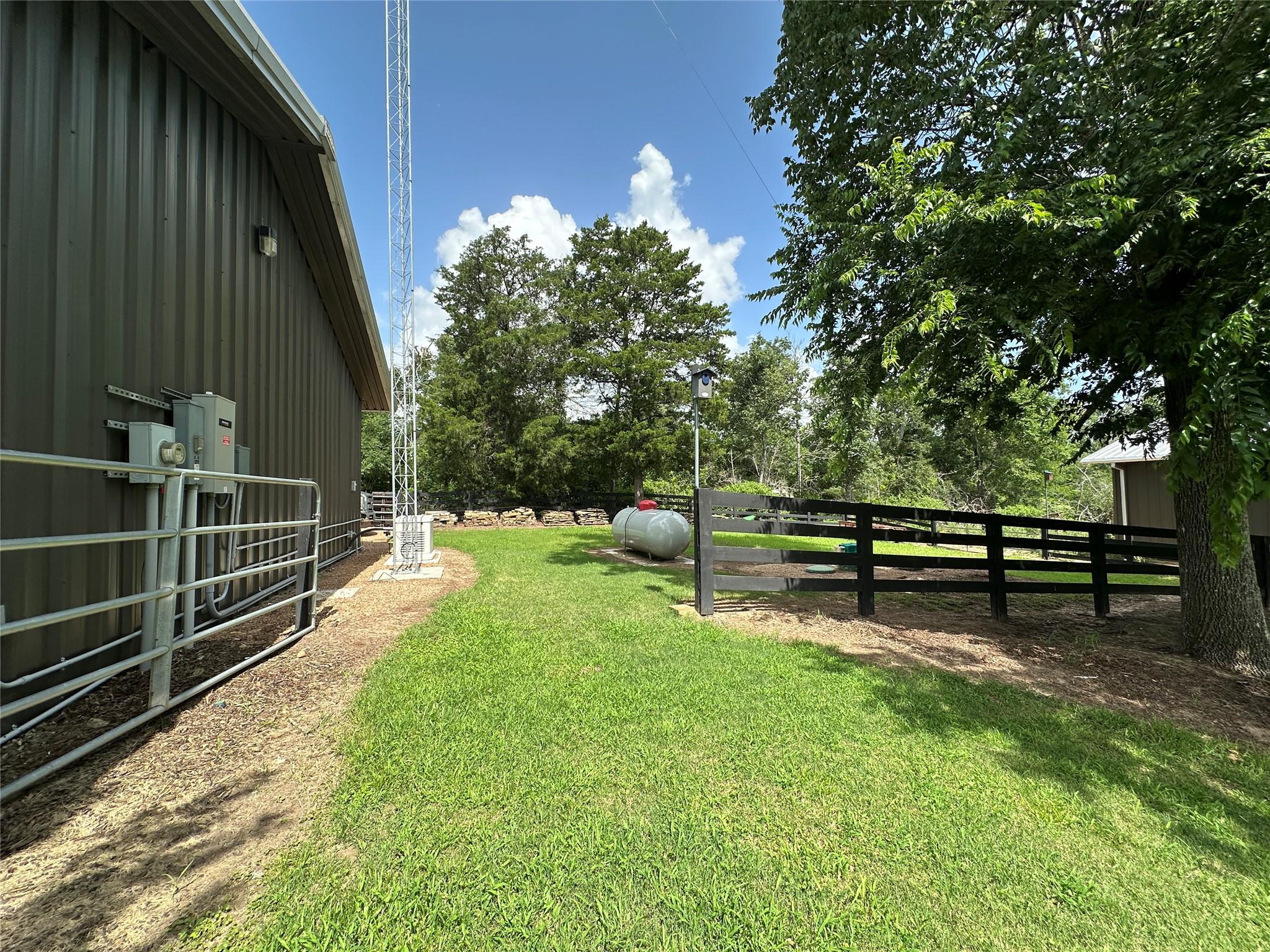 39577 Mesquite Dr