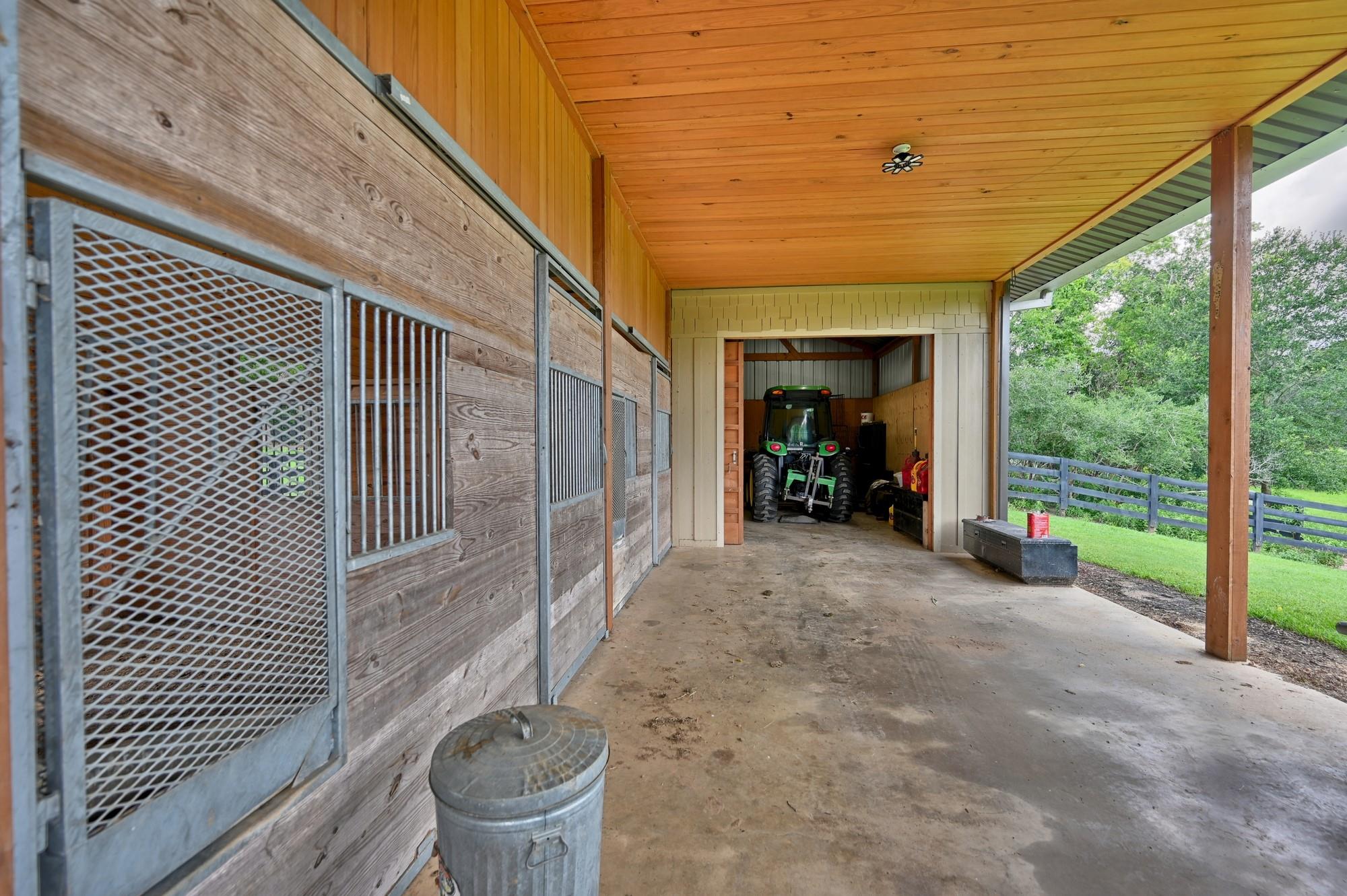39577 Mesquite Dr