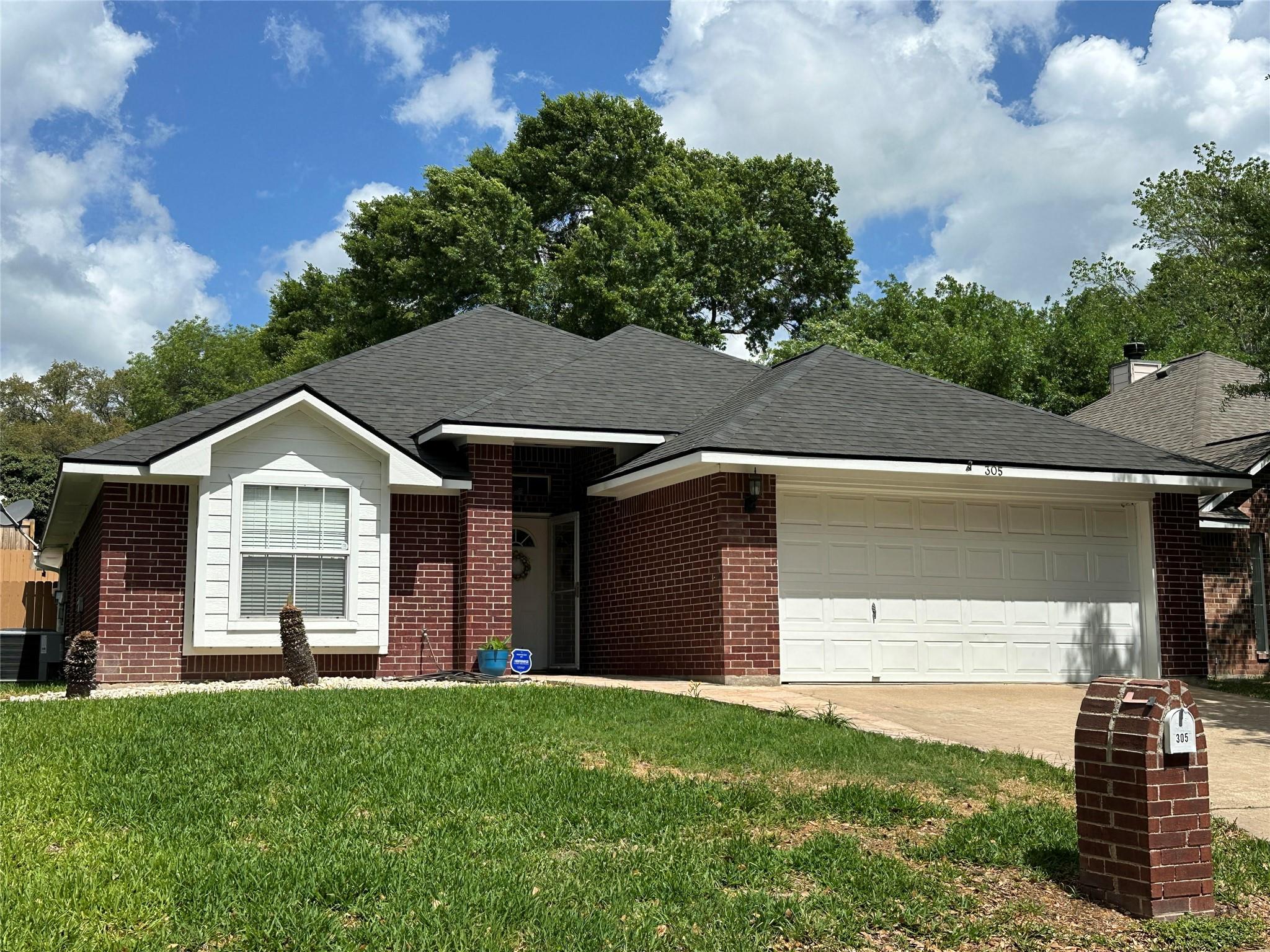 305 Scenic Brook Street