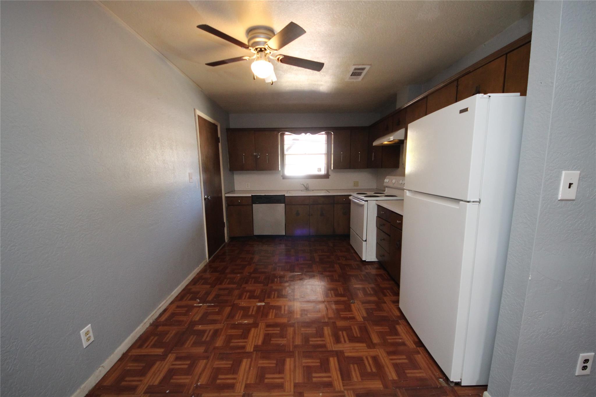 1211 W Jefferson Street