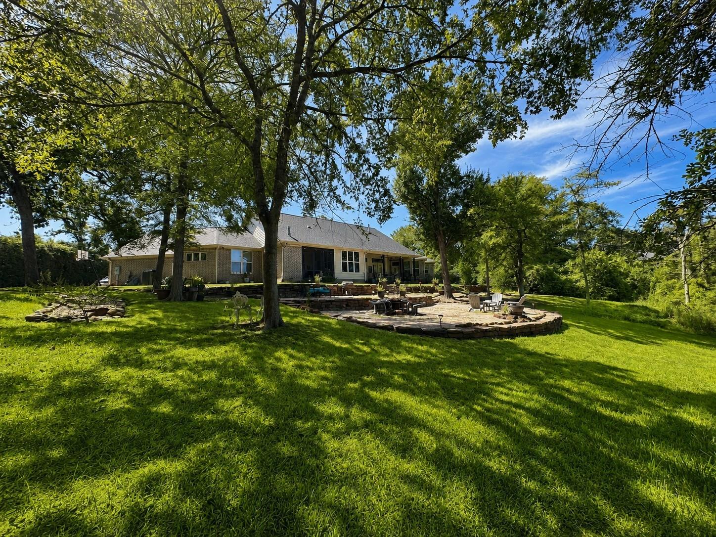 10812 Commonwealth Drive