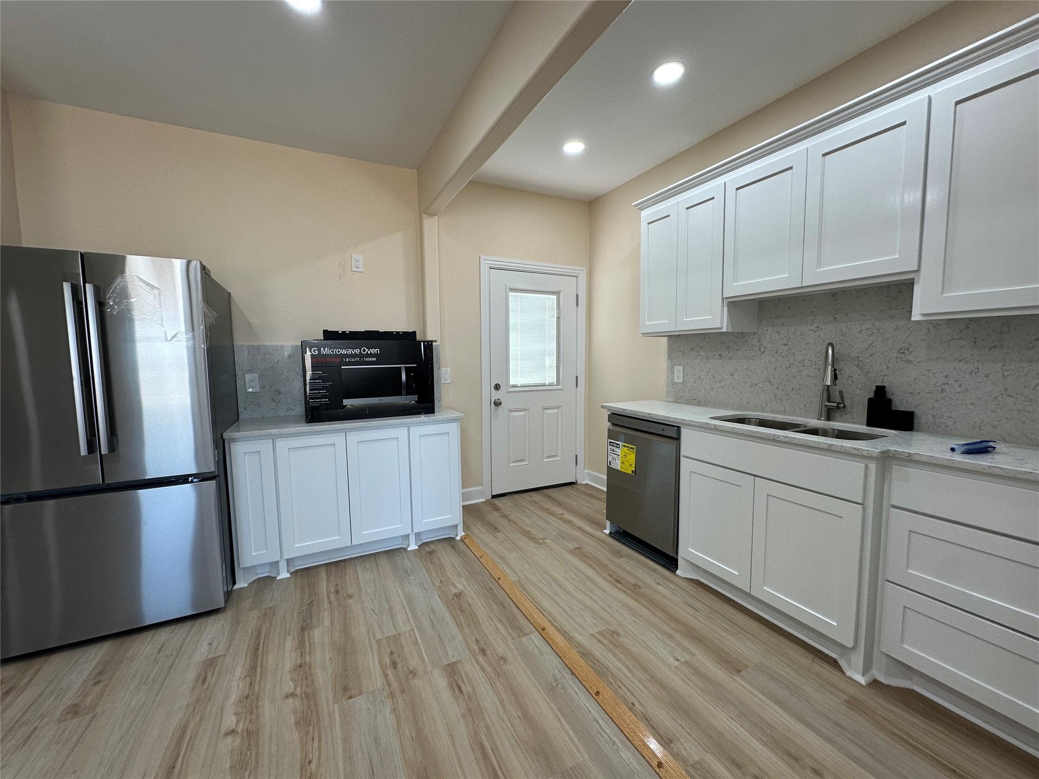 4334 Maass Rd Road, Burton