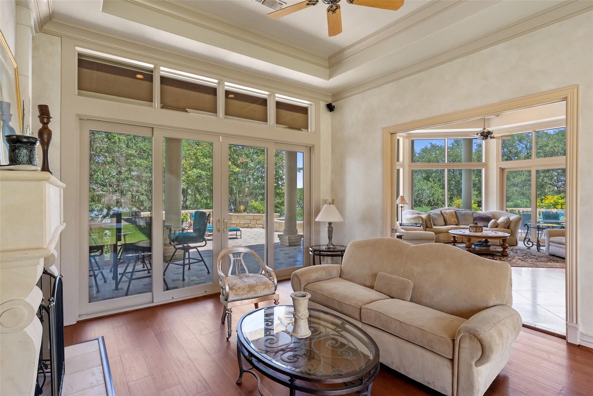 2901 Cliff PT