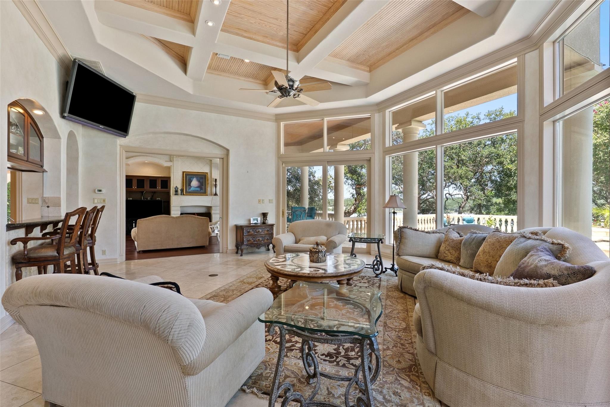 2901 Cliff PT