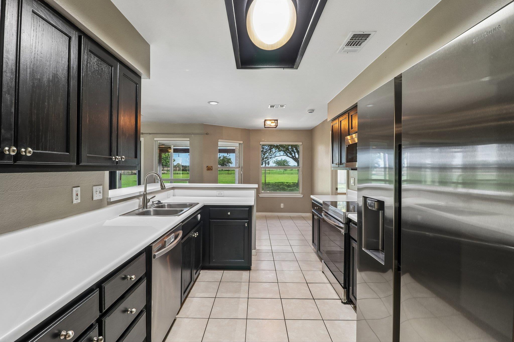 1022 Barbarosa RD