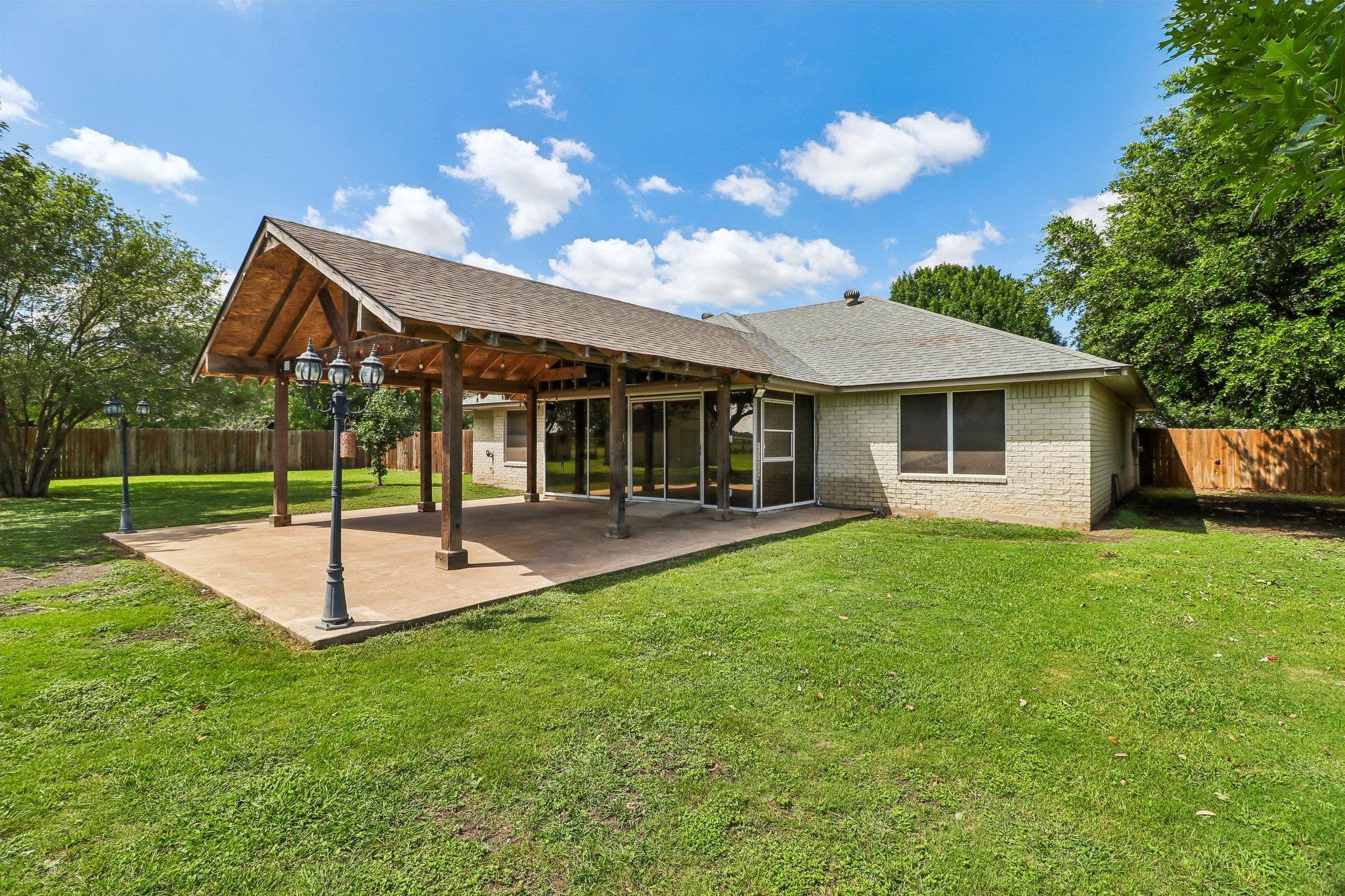 1022 Barbarosa RD