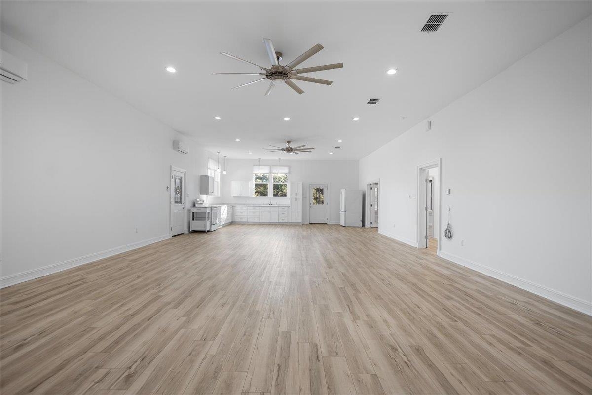 6990 Pin Oak
