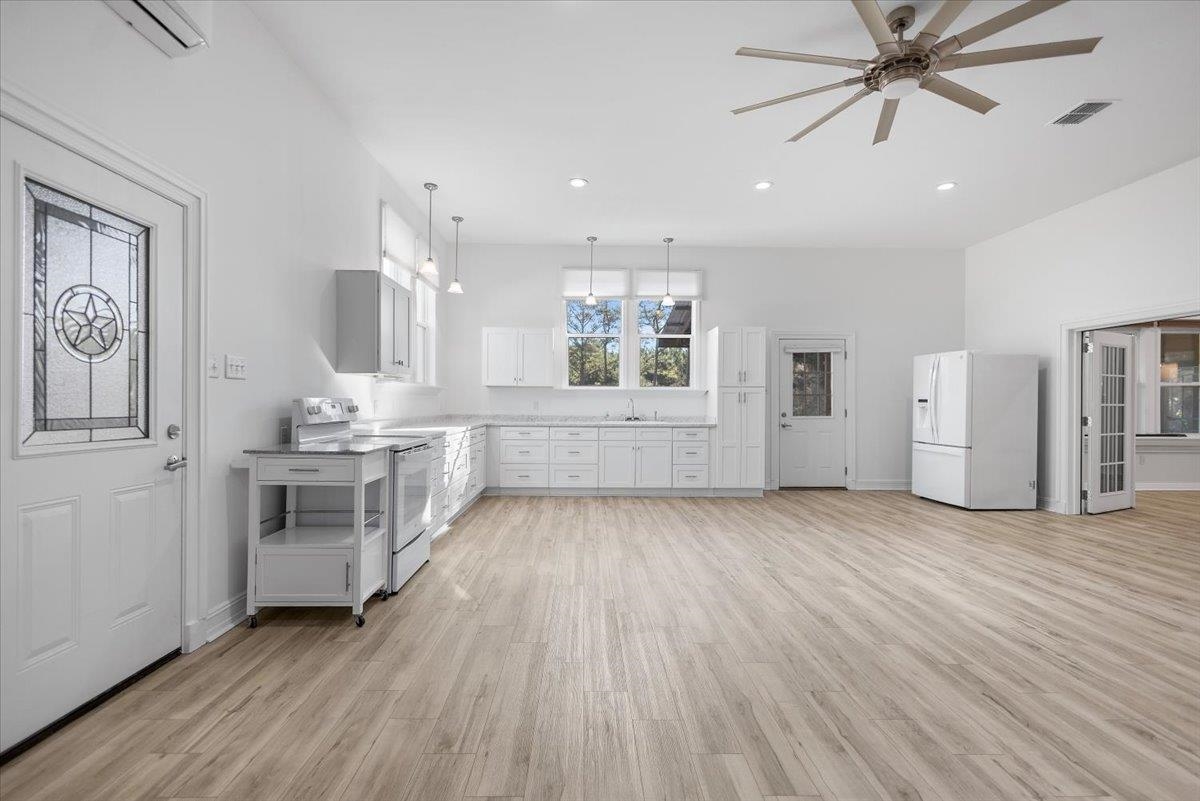6990 Pin Oak