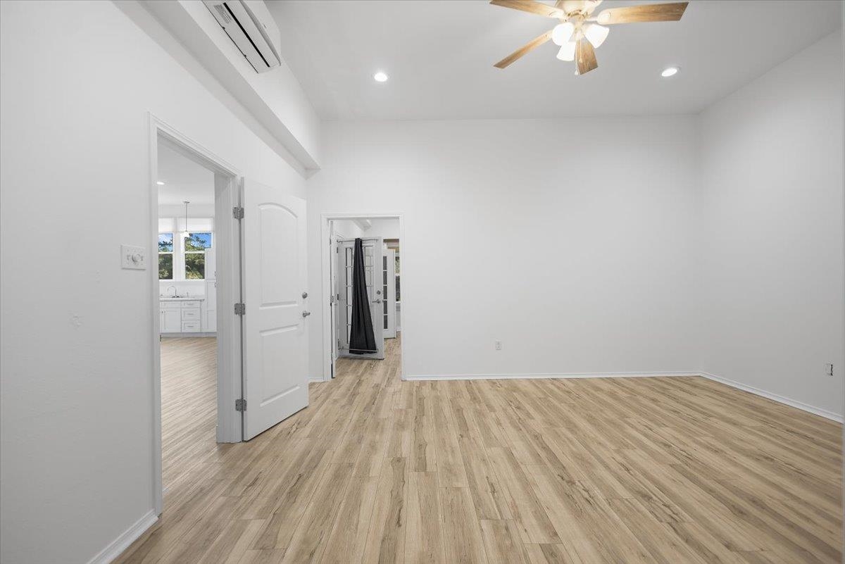 6990 Pin Oak