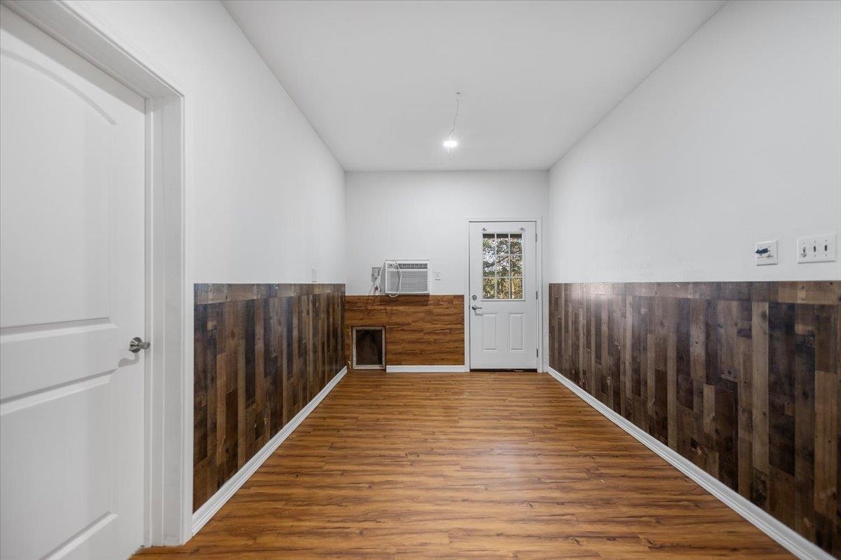 6990 Pin Oak
