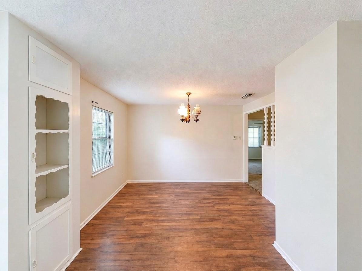 115 Crestwood