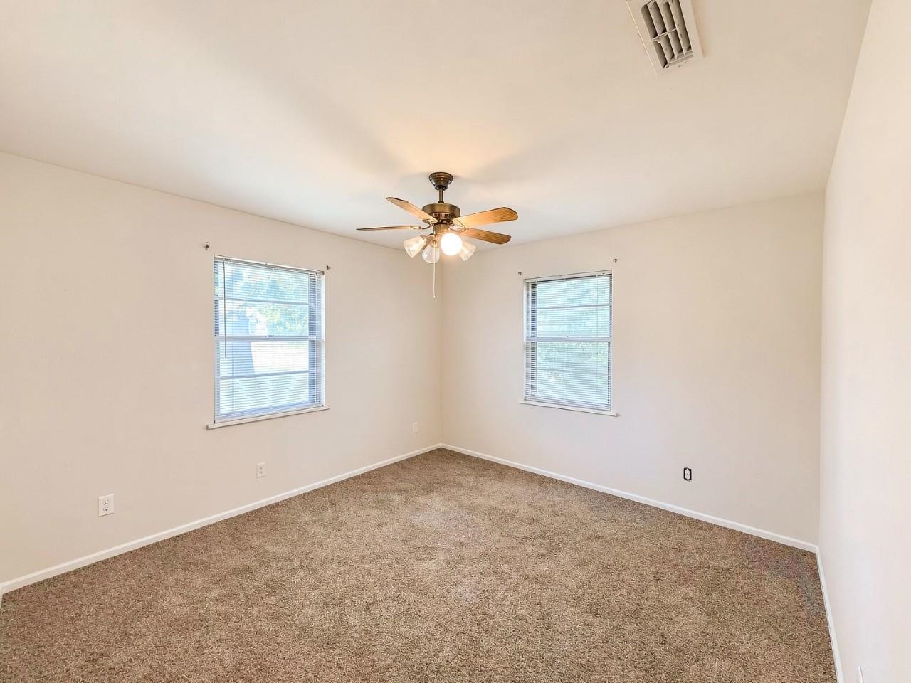 115 Crestwood
