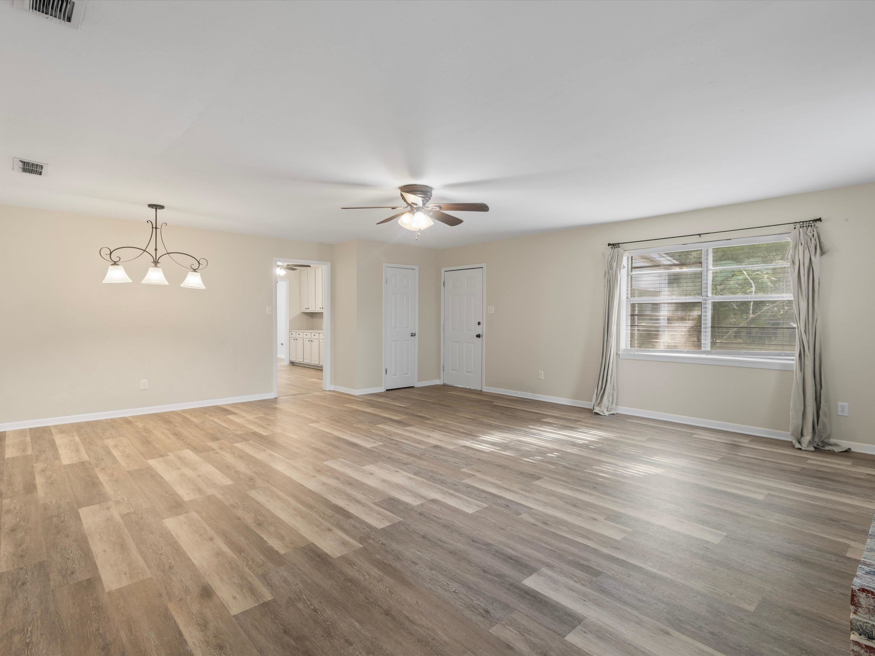 220 Private Road 3487