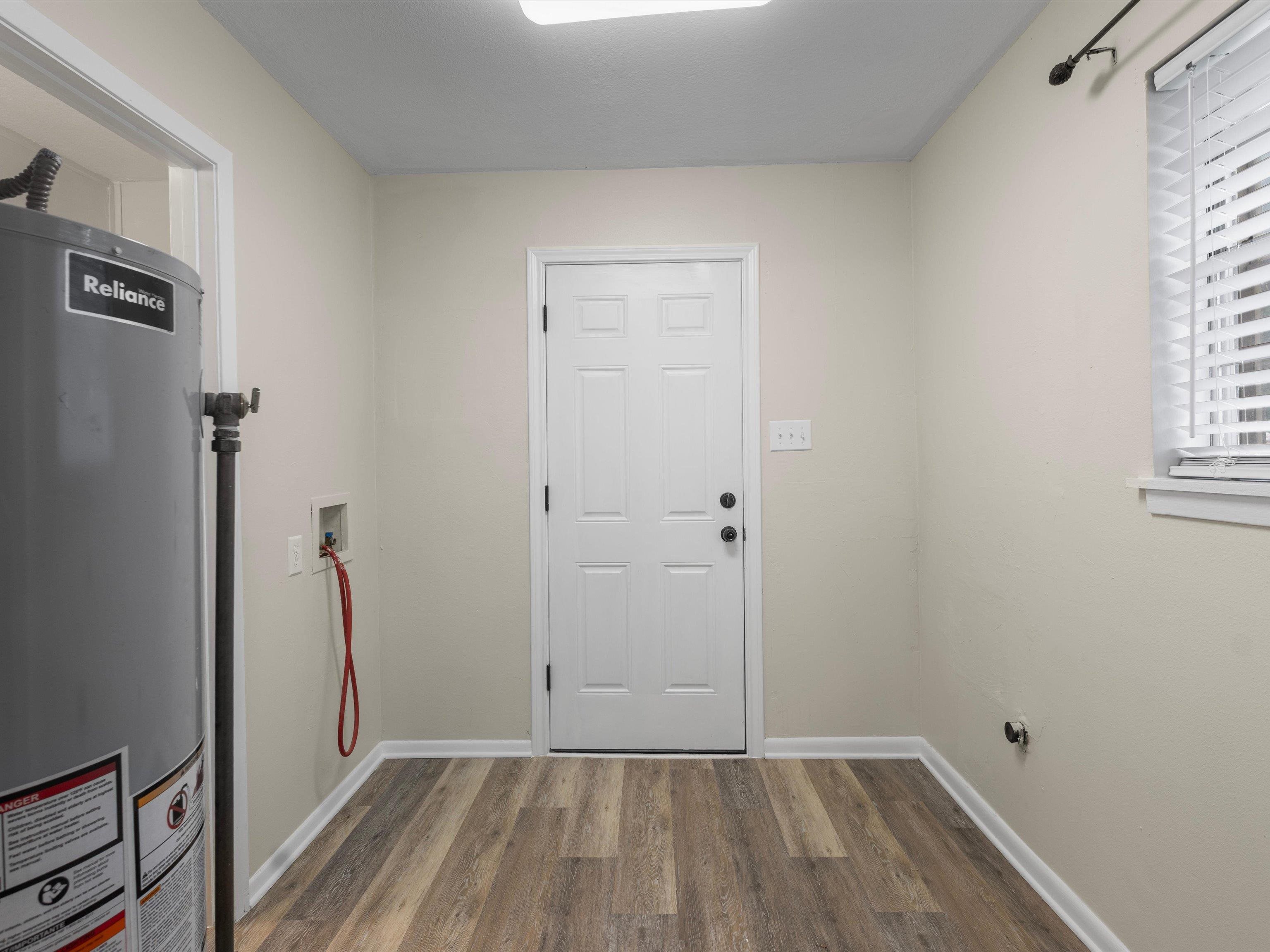 220 Private Road 3487