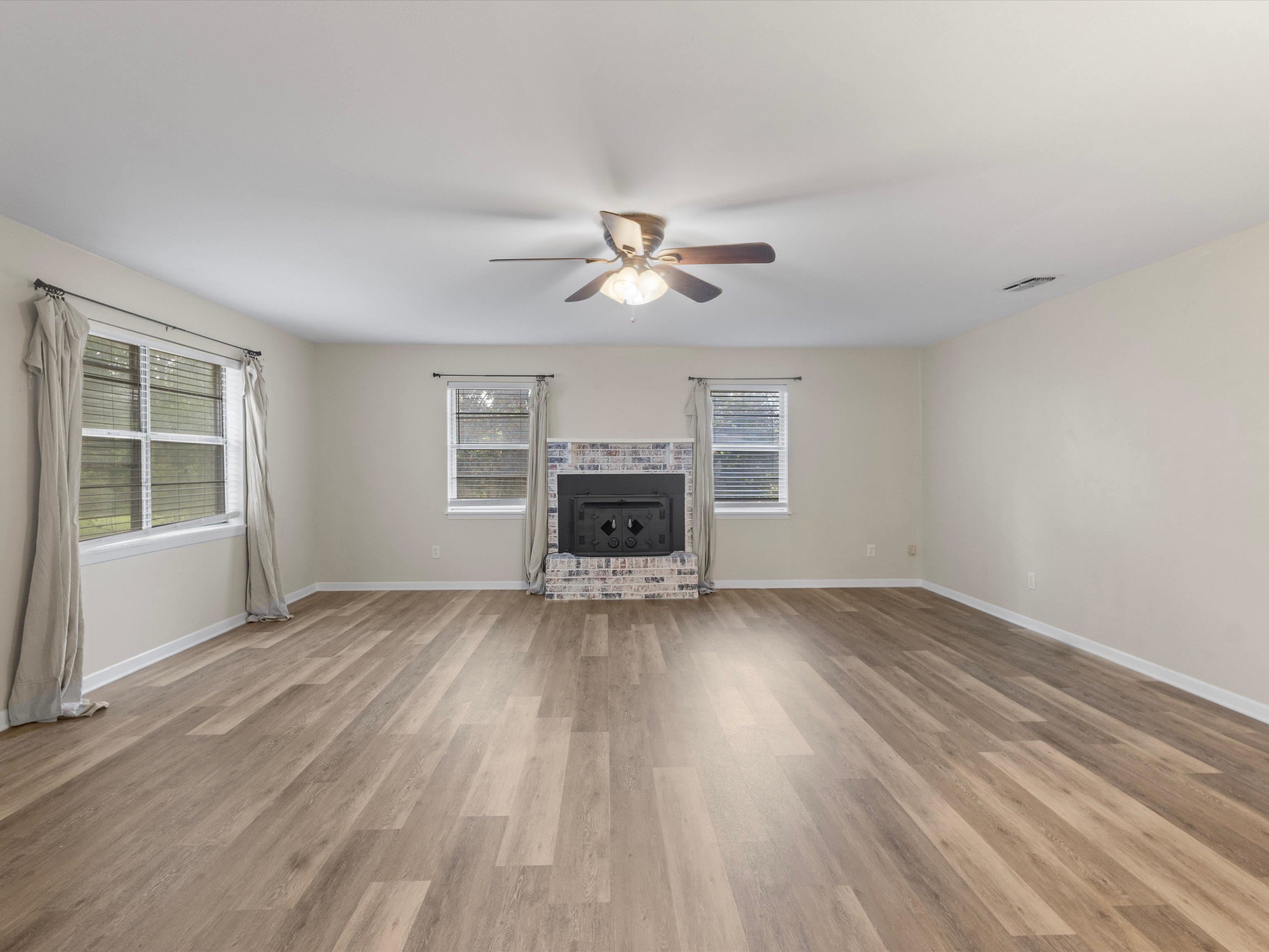 220 Private Road 3487
