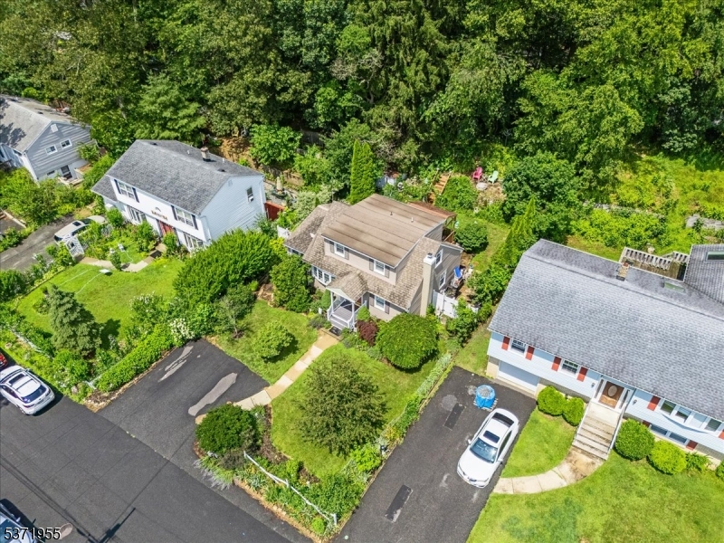 85 Ford Rd