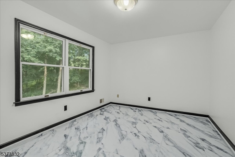 5 Park Hill Ct