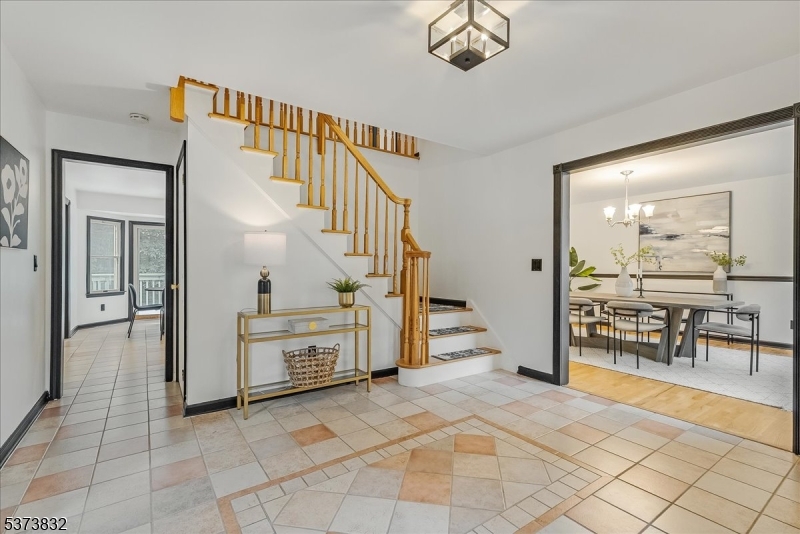 5 Park Hill Ct